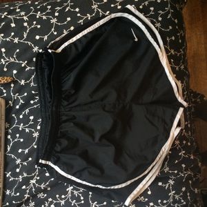 BRAND NEW NIKE DRI FIT RUNNING SHORTS