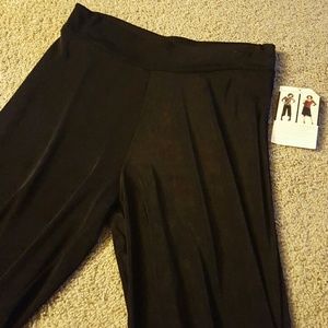 Black Slinky Gaucho Pants