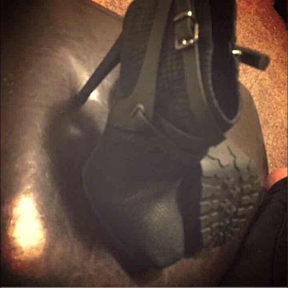 Guess booties