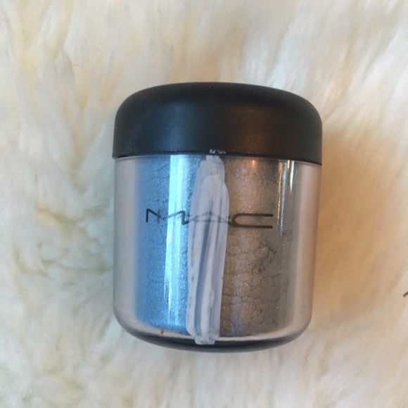 Mac pigment