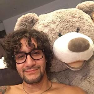 Meet your Posher, Roberto