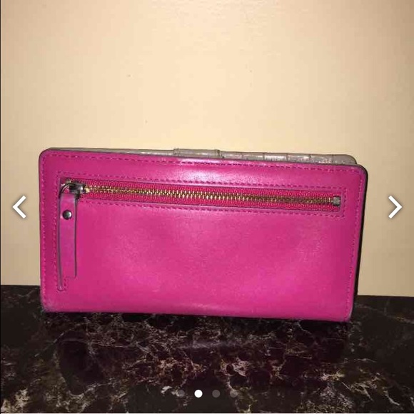 Kate Spade Wallet - Picture 2 of 4