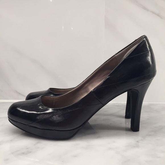 Moda Spana Kimberly Pump - Picture 2 of 4