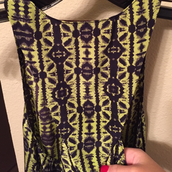 NWOT Rory Beca Printed Silk Tank Top XS - Picture 3 of 3