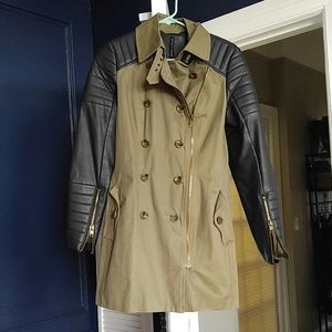 W118 by Walter Baker trench