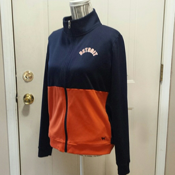 VS Pink Detroit Tigers zip jacket - Picture 2 of 2