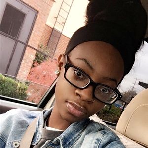 Meet your Posher, Essence