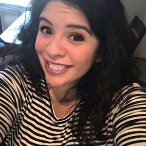 Meet your Posher, Denise