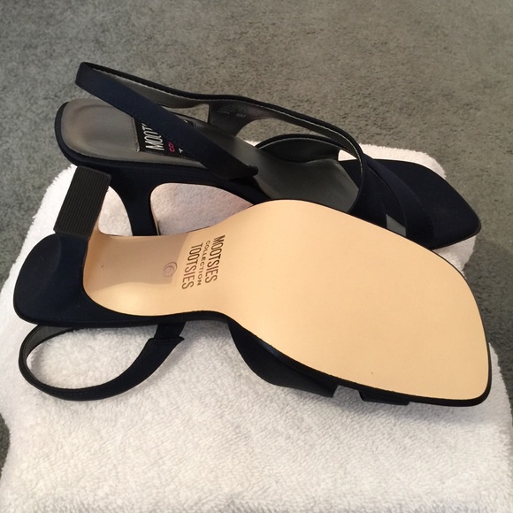 Shoes - Picture 2 of 2