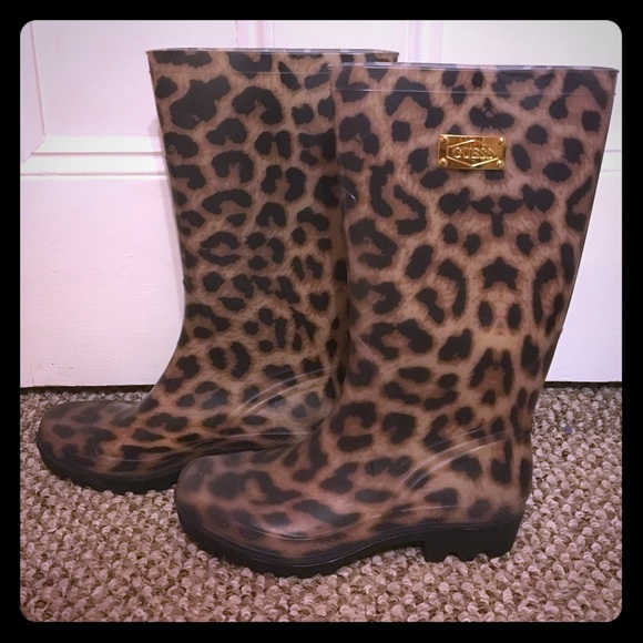 Guess rain boots.