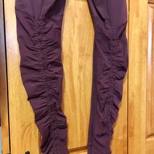 Lululemon Maroon Stirrup Leggings