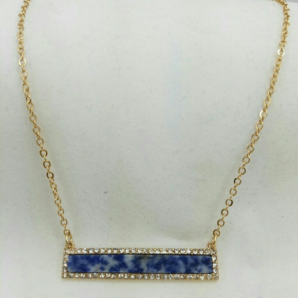 Blue stone bar necklace with diamonds