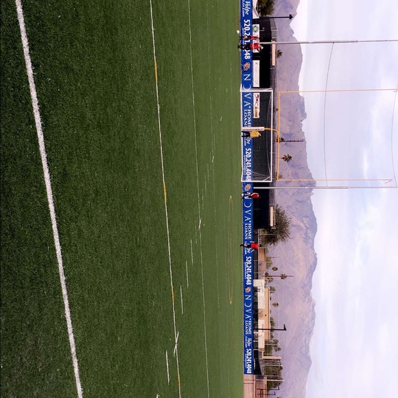 Meet your Posher, Chris - Picture 1 of 1