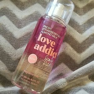 Love Addict Beauty Rush