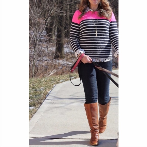 HP🎉 02/08 Best in Sweater Color block sweater - Picture 4 of 4