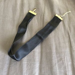 Satin choker