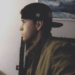 Meet your Posher, José