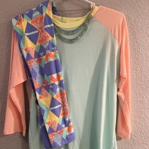 LulaRoe outfit.