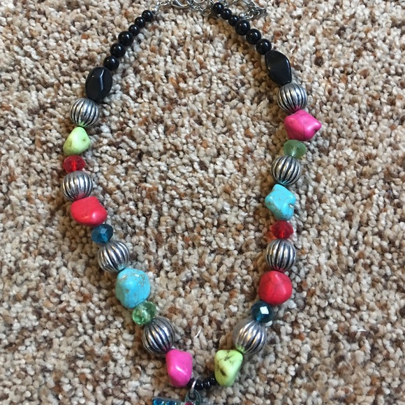 Neckless - Picture 3 of 3