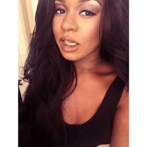 Meet your Posher, Shaelynn