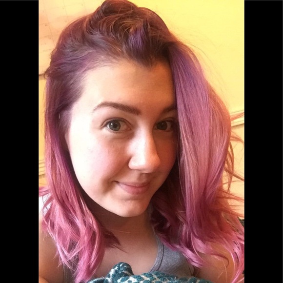 Meet your Posher, Sara - Picture 2 of 5