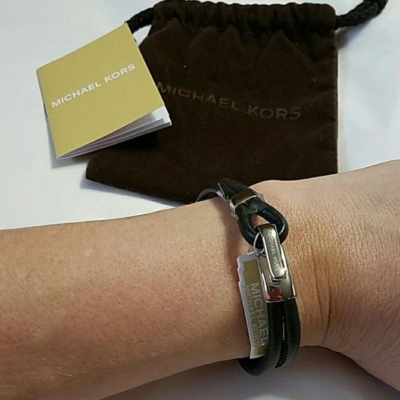 NWT Michael Kors Heritage Bracelet
