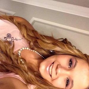 Meet your Posher, Kasey