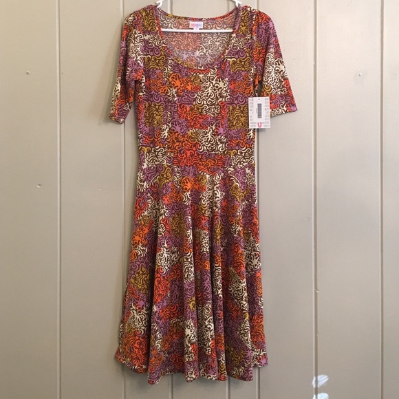NWT LuLaRoe Nicole - S - Swirls