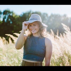 Meet your Posher, Erin