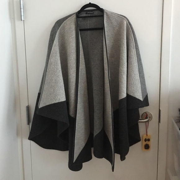 Club Monaco Poncho