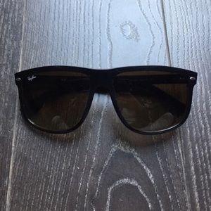 Ray-Ban Sunglasses