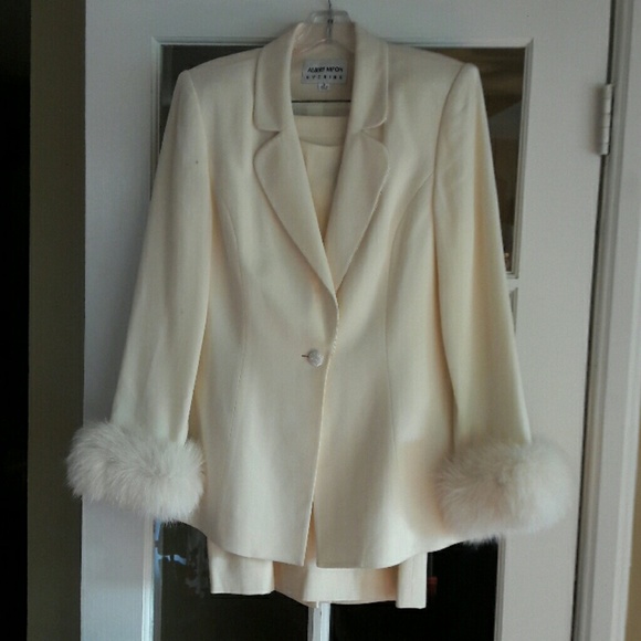 Albert Nipon Evening/Wedding Suit