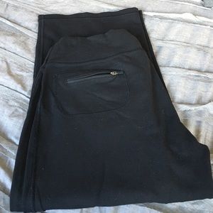 Lululemon Crop Flare Capris