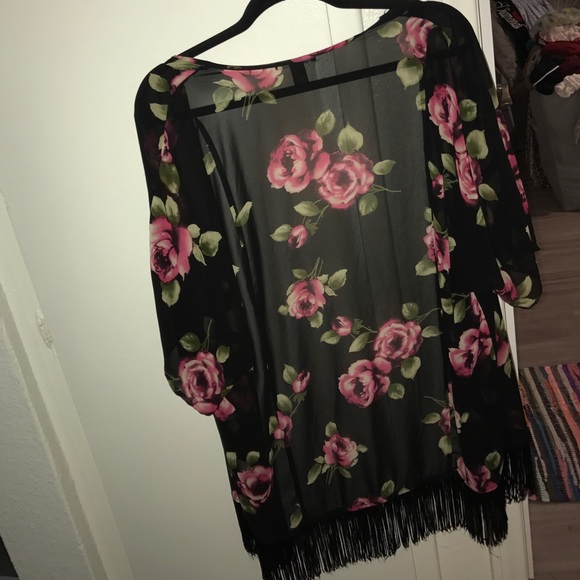 Forever 21 SHEER FLORAL Cardigan!! 🌸🌸😊😊 - Picture 4 of 4