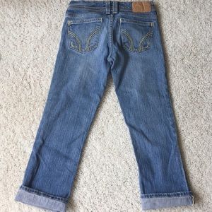 Hollister Capri