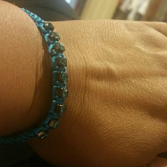 Avon Rodeo Wraps Bracelet In Blue - Picture 4 of 7