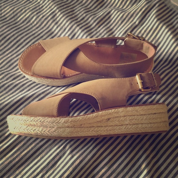 Never worn Dolce Vita sandals. Size 8.