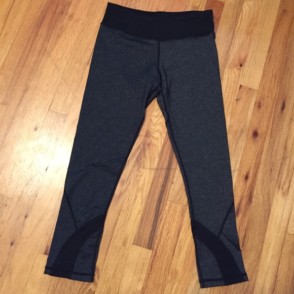 Xinki Black and Grey Leggings - Picture 2 of 4