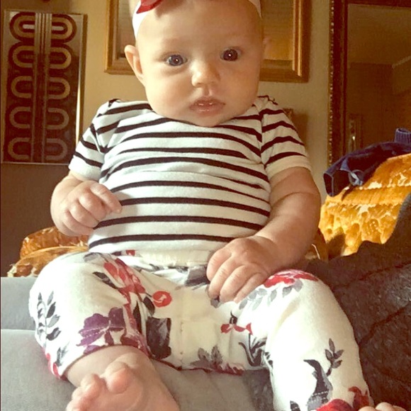 Old navy baby floral leggings