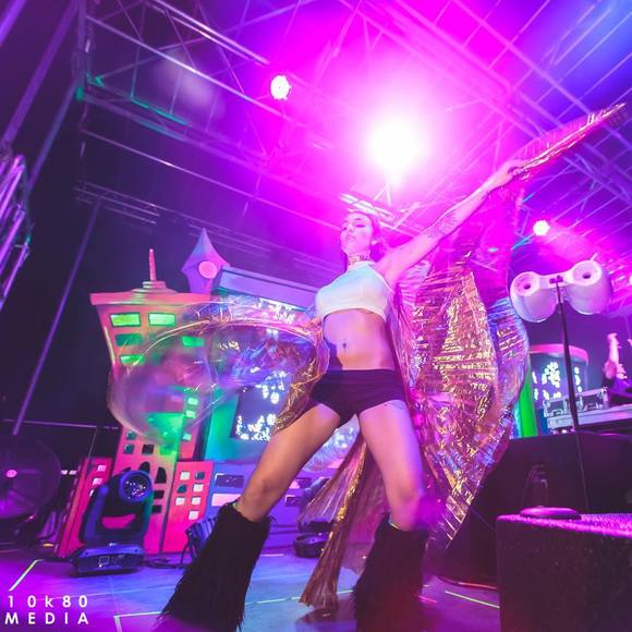 Meet your Posher, Bailey