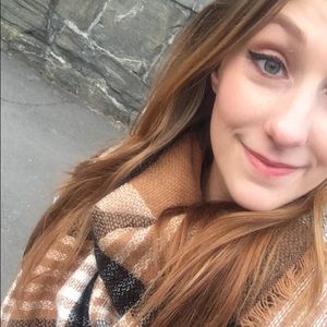 Meet your Posher, Rachel