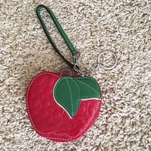Coach apple coin purse, perfect gift for teachers!