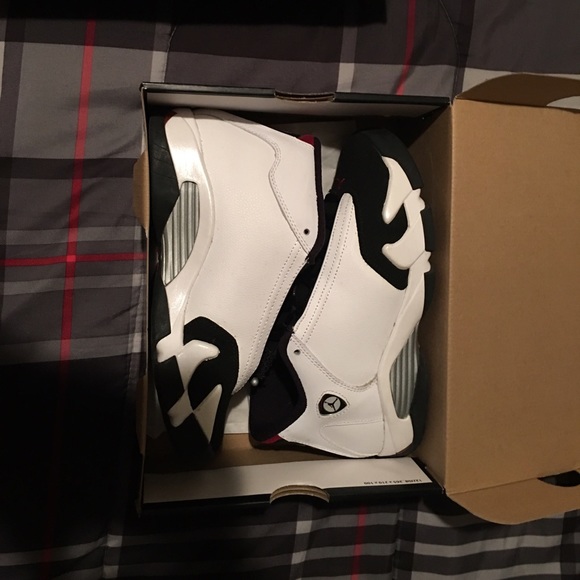 Air Jordan Retro 14 " Black Toe "