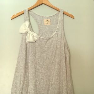 Cute Hollister tank