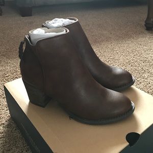 Zip Back Brown Bootie