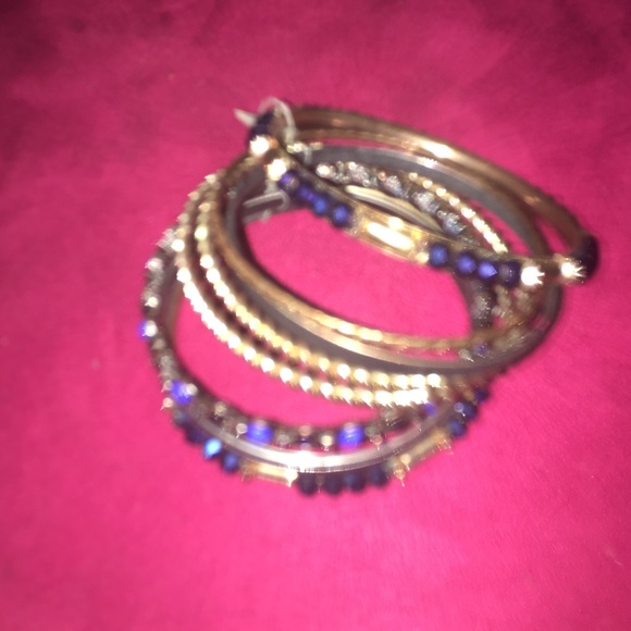Forever 21 Blue Jewel Tone Gold stack of bracelets - Picture 2 of 2