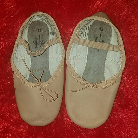 GIRL BALLET SHOES