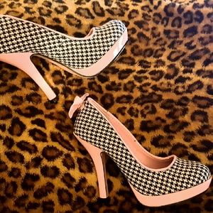Pin Up Heels