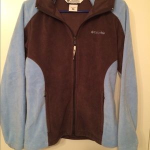 Columbia zip up fleece!