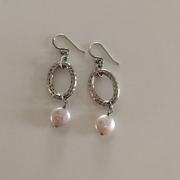 Retired Silpada Freshwater Coin Pearl Earrings